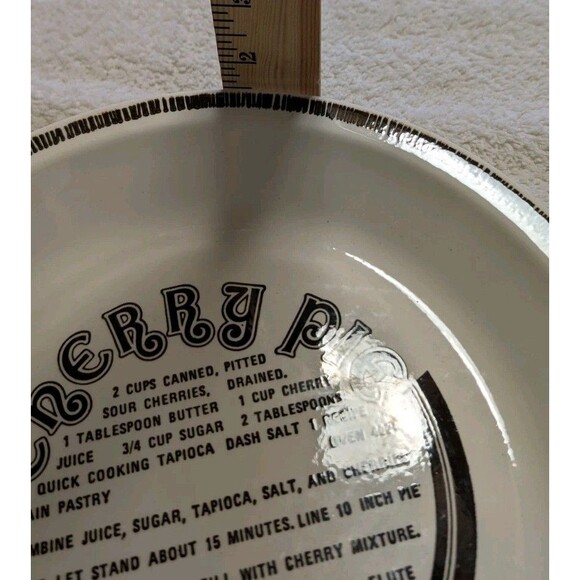 Vintage Cherry Pie Recipe Plate USA 10” Stoneware Pie Dish Mid Century - Picture 5 of 5